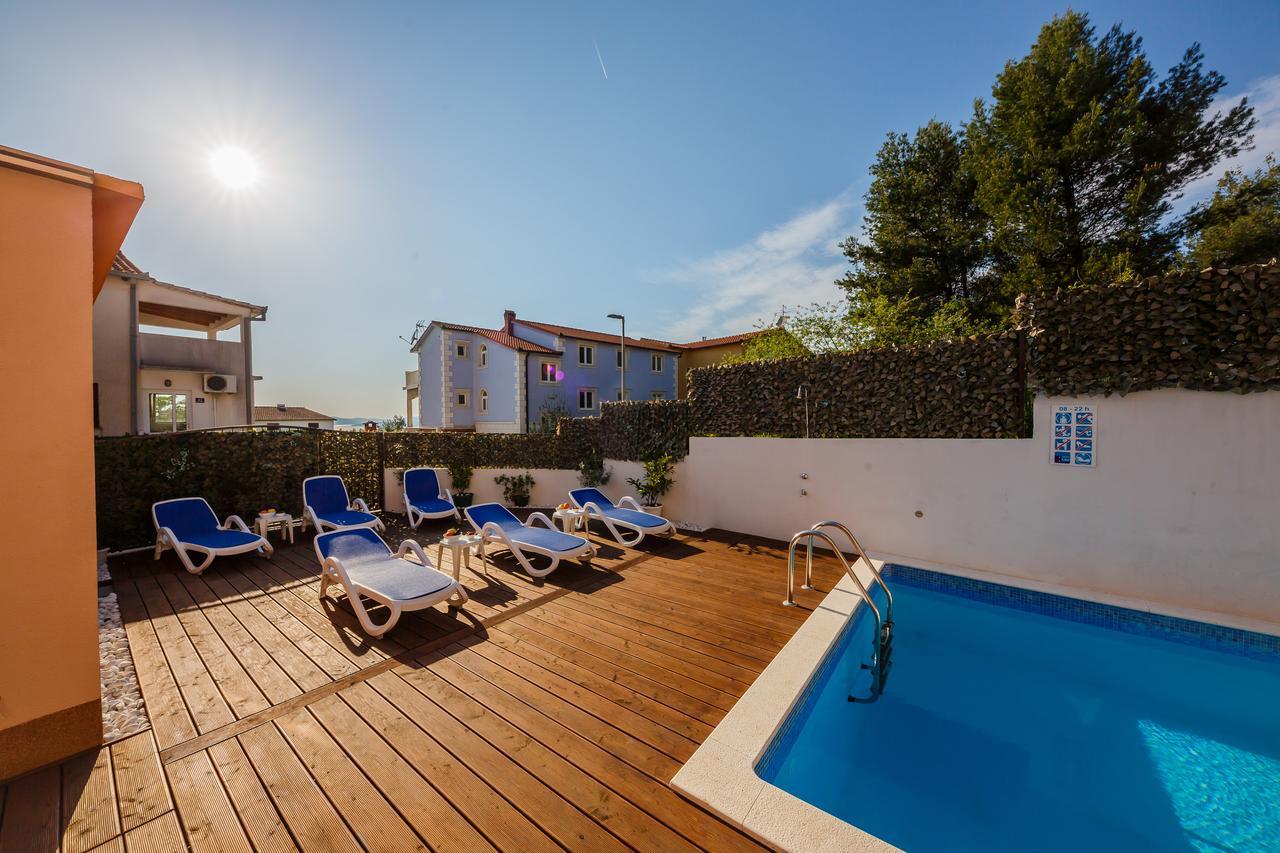 Villa Nora Trogir Exterior photo