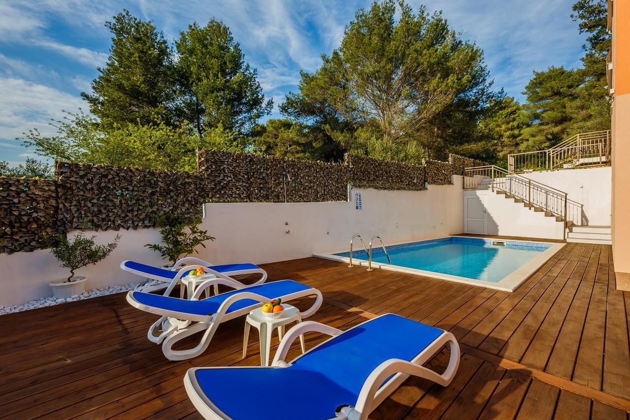 Villa Nora Trogir Exterior photo